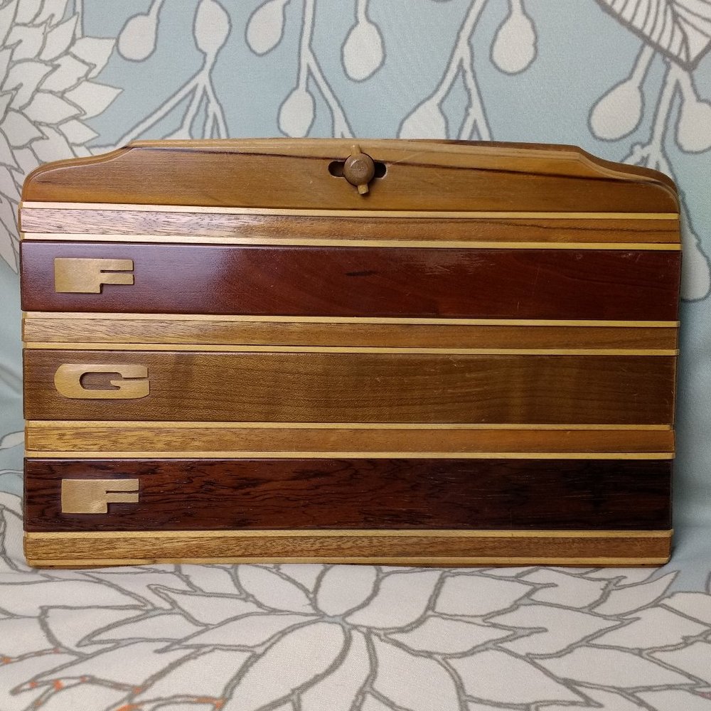 Vintage Earl Gresh Artisan Wood Clutch Purse